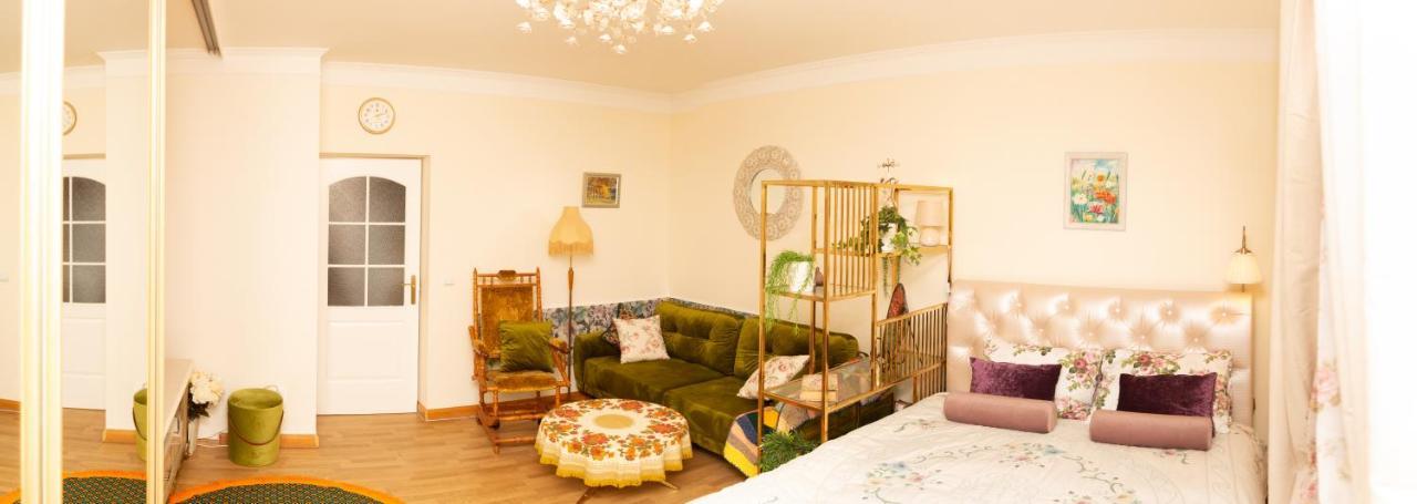 La Boheme - The Magic Of Riga & Free Parking Apartment ภายนอก รูปภาพ