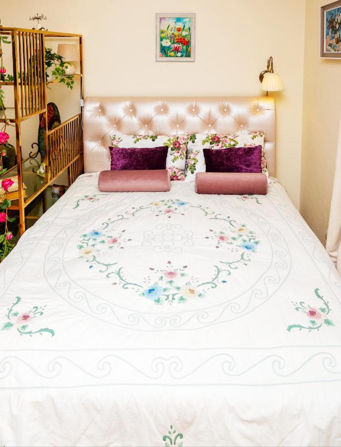 La Boheme - The Magic Of Riga & Free Parking Apartment ภายนอก รูปภาพ